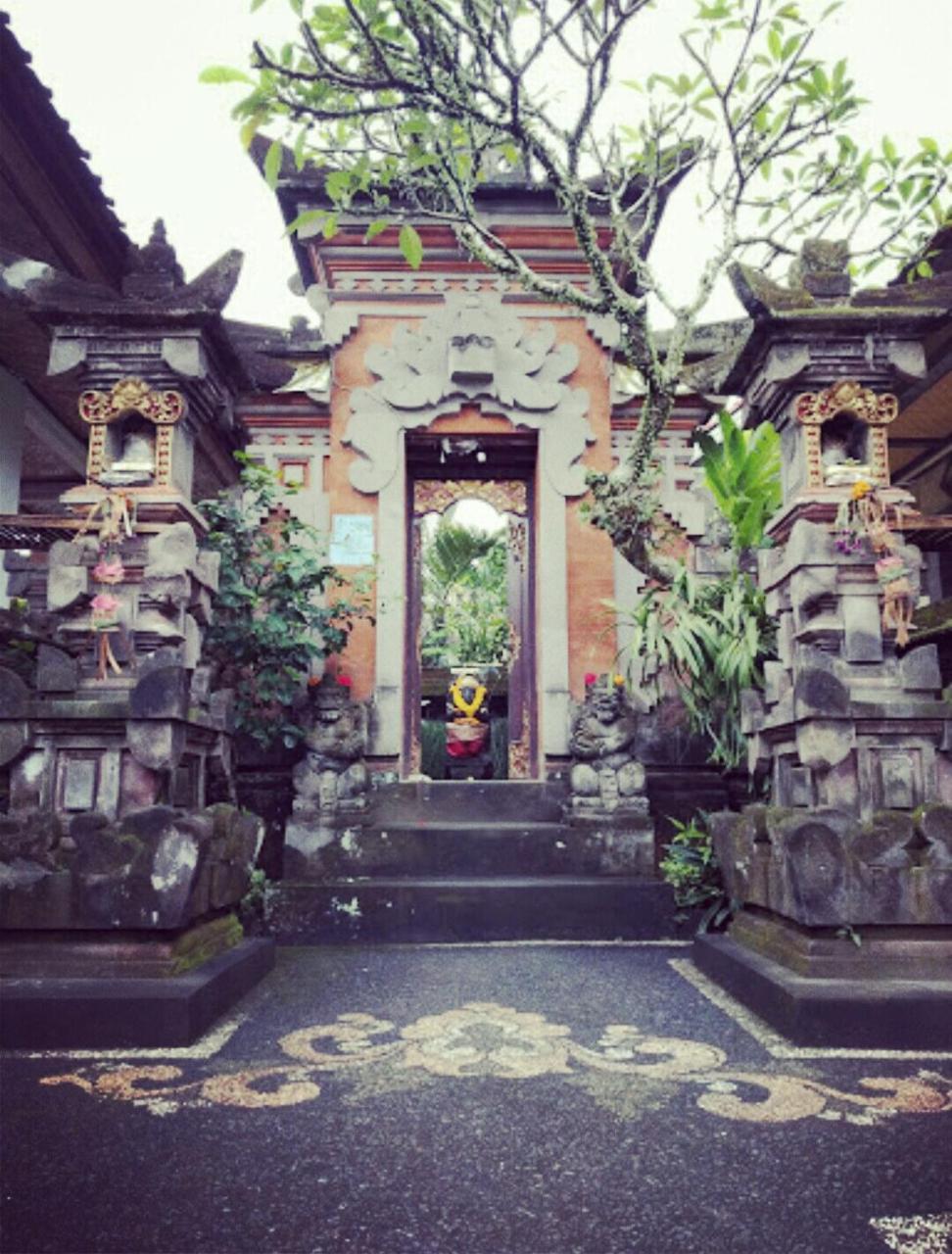 Pondok Ayu Homestay ウブド エクステリア 写真