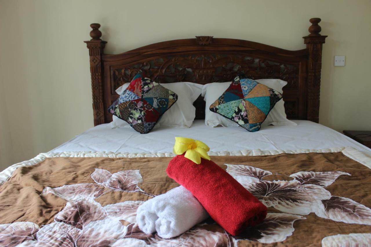 Pondok Ayu Homestay ウブド エクステリア 写真