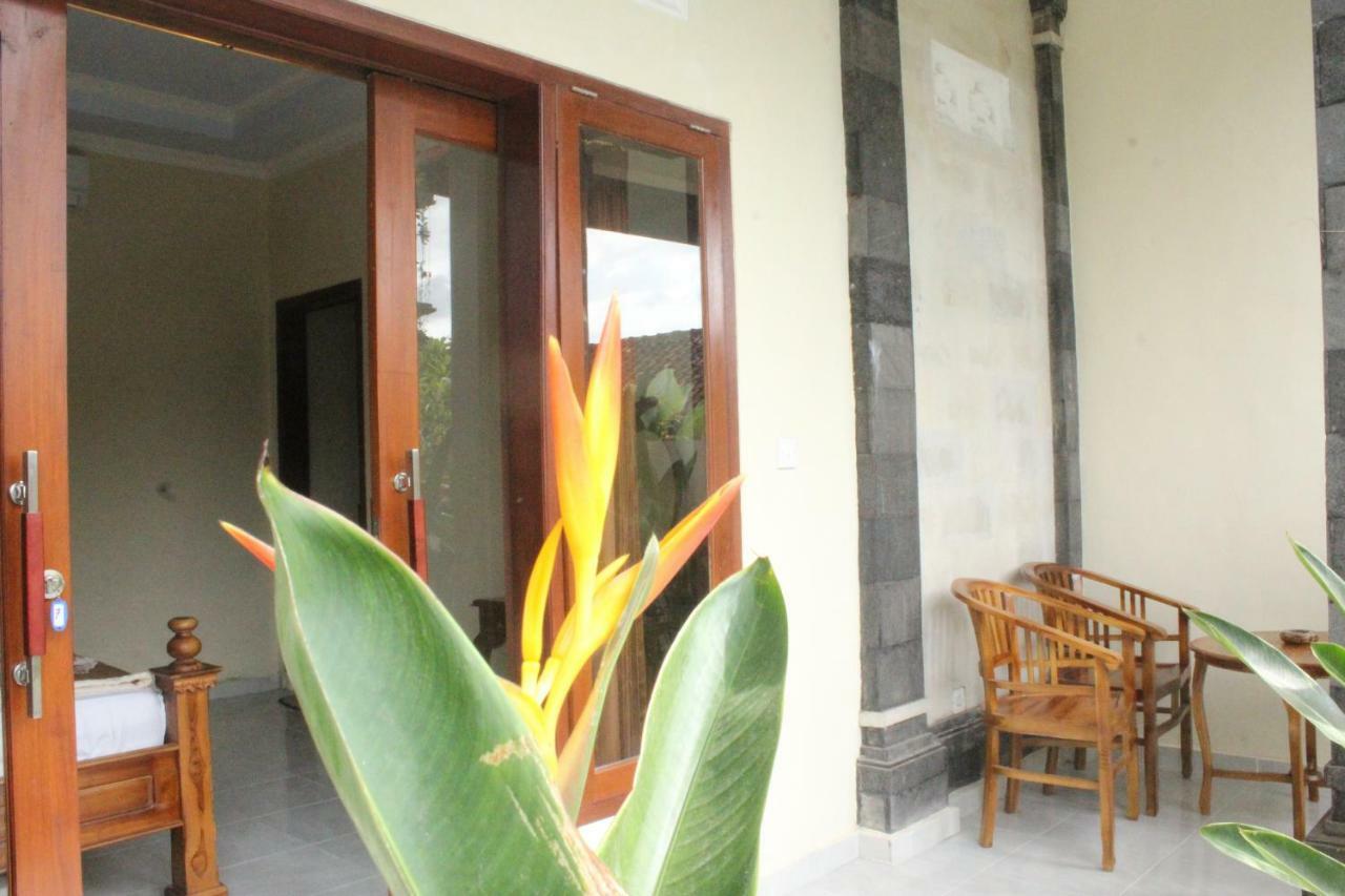 Pondok Ayu Homestay ウブド エクステリア 写真