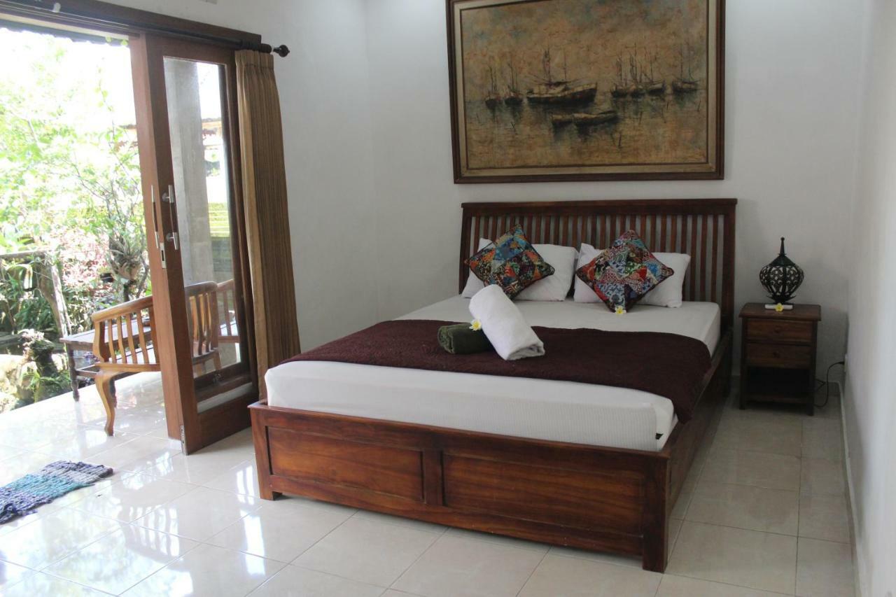 Pondok Ayu Homestay ウブド エクステリア 写真